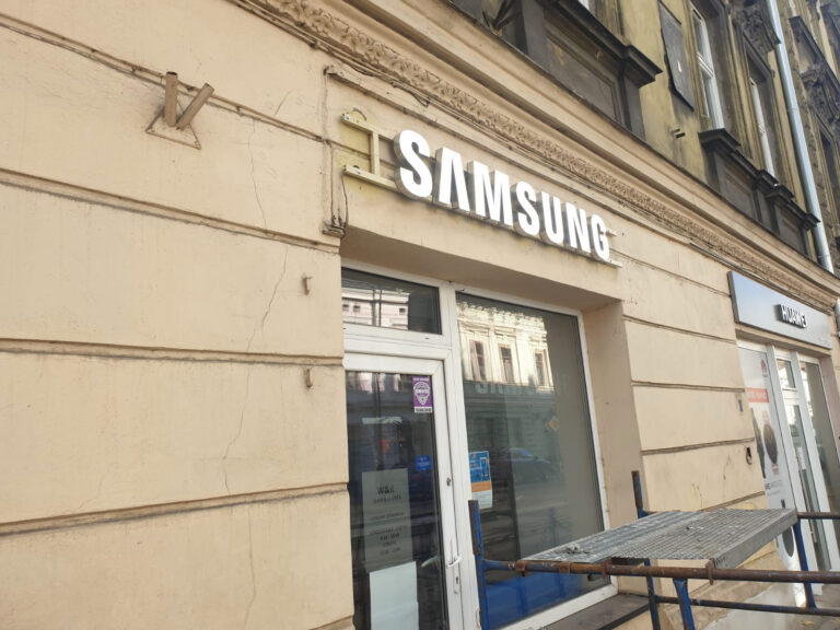 125e03f2-7541-4a66-a2bd-a97d16ddb034